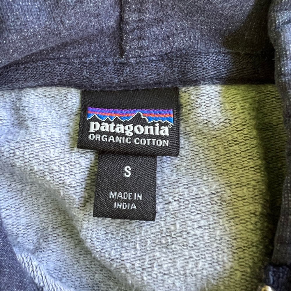 Women’s Patagonia organic cotton blue zip up hoody - Picture 2 of 6